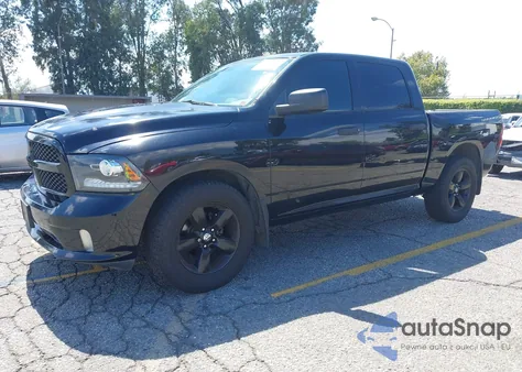 2013 Ram 1500 Express z USA, uszkodzony, nr VIN 1C6RR6KT4DS715646